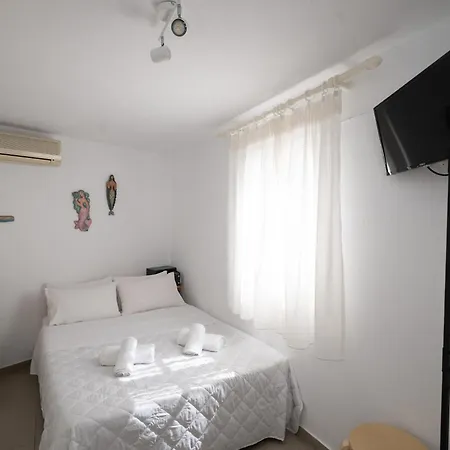 Anchor Yalos * Mykonos Town