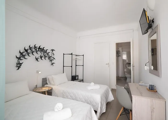 Anchor Yalos Mykonos Town